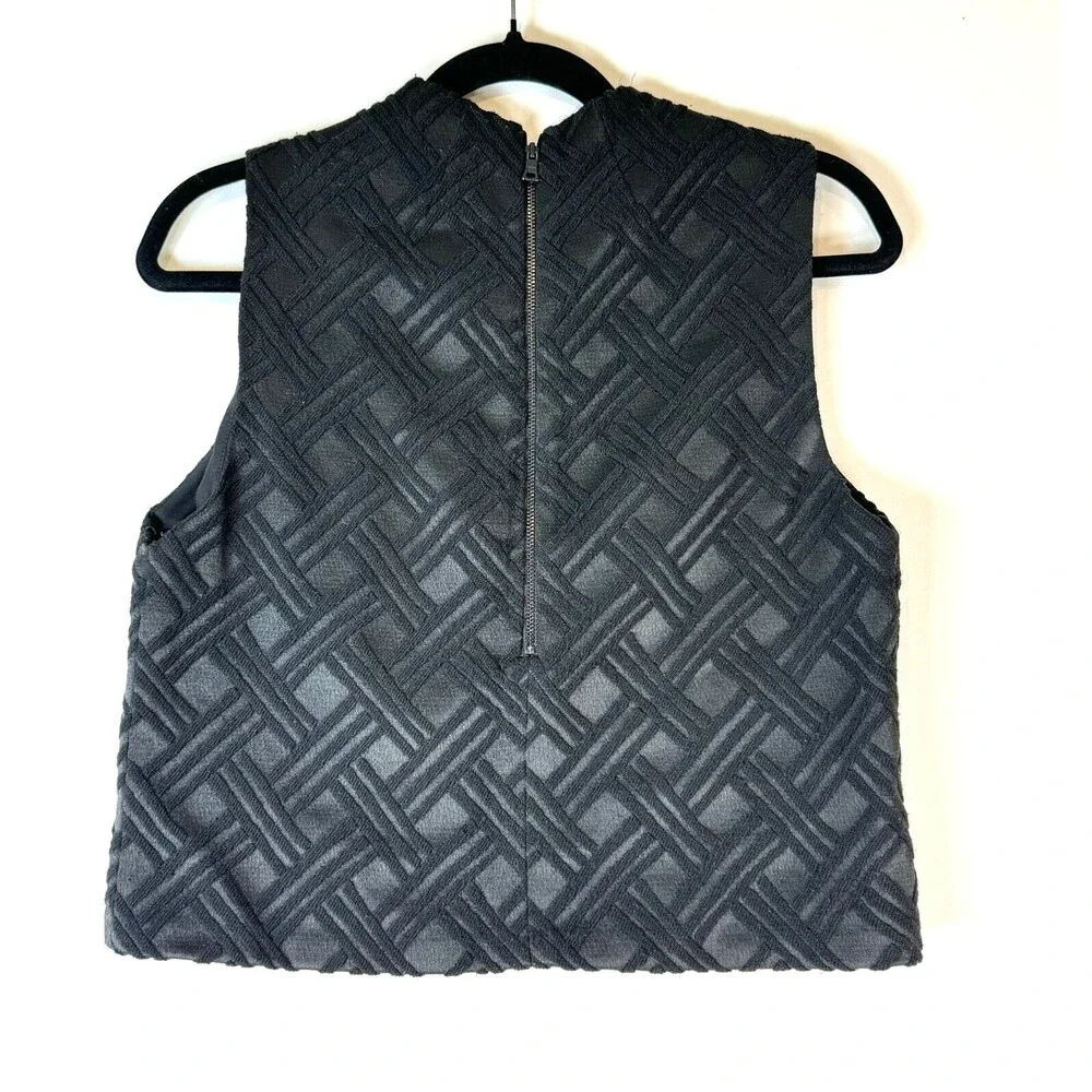 Alice Olivia Women Top Black Embroidered Diamond Cropped Sleeveless Tank Size 6 - Picture 3 of 9